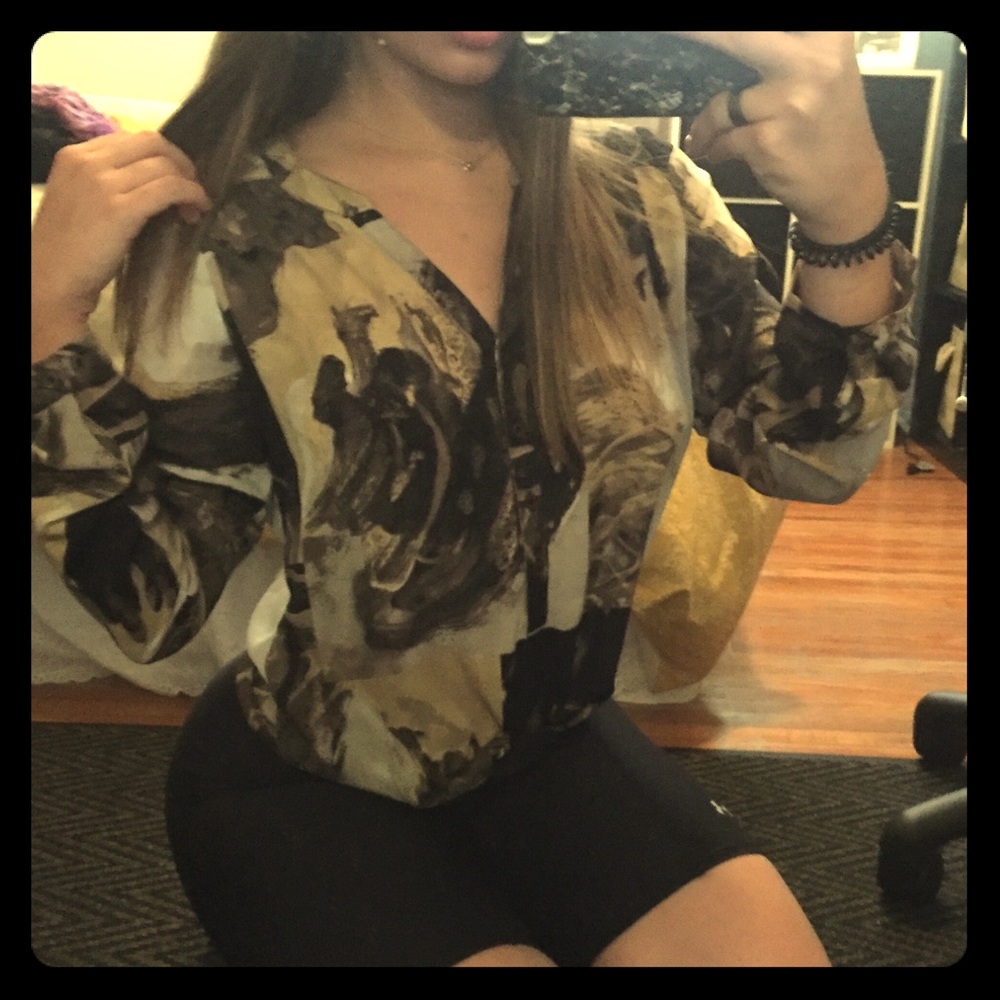 Mixed colour blouse